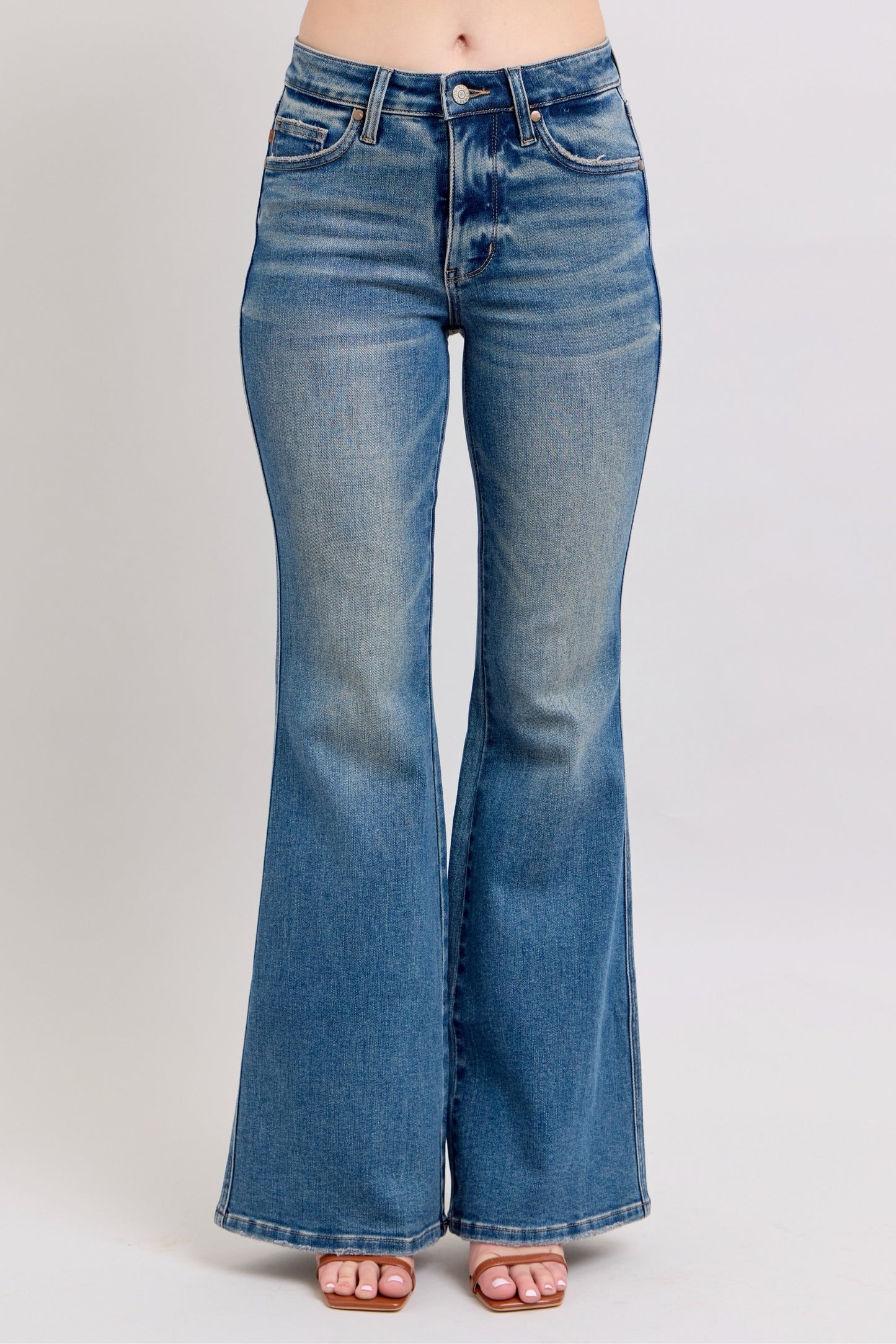 Mid-Rise Tummy Control Vintage Wash Judy Blue Jeans
