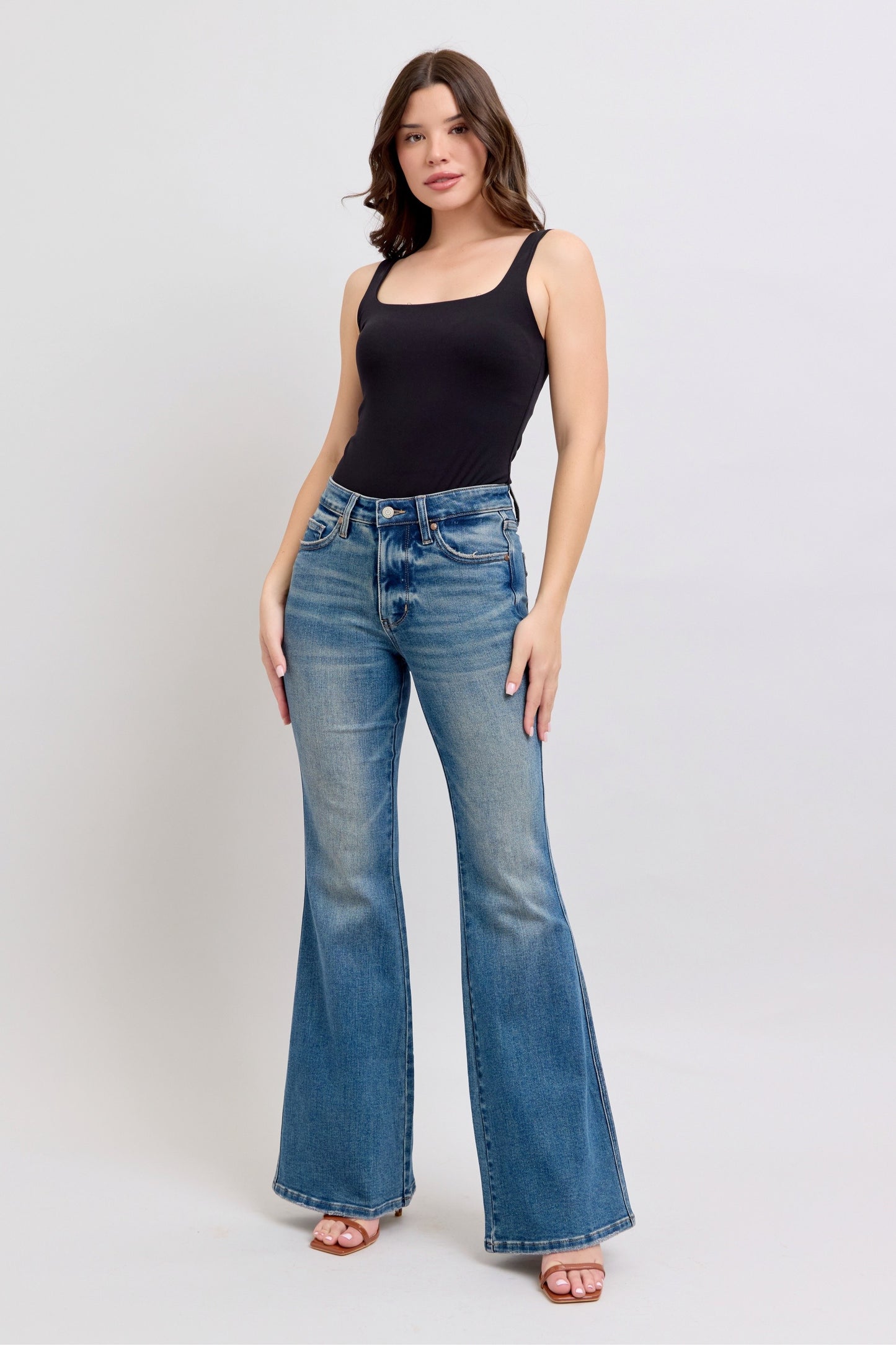 Mid-Rise Tummy Control Vintage Wash Judy Blue Jeans