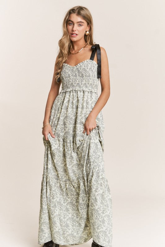Vintage Empire Neckline