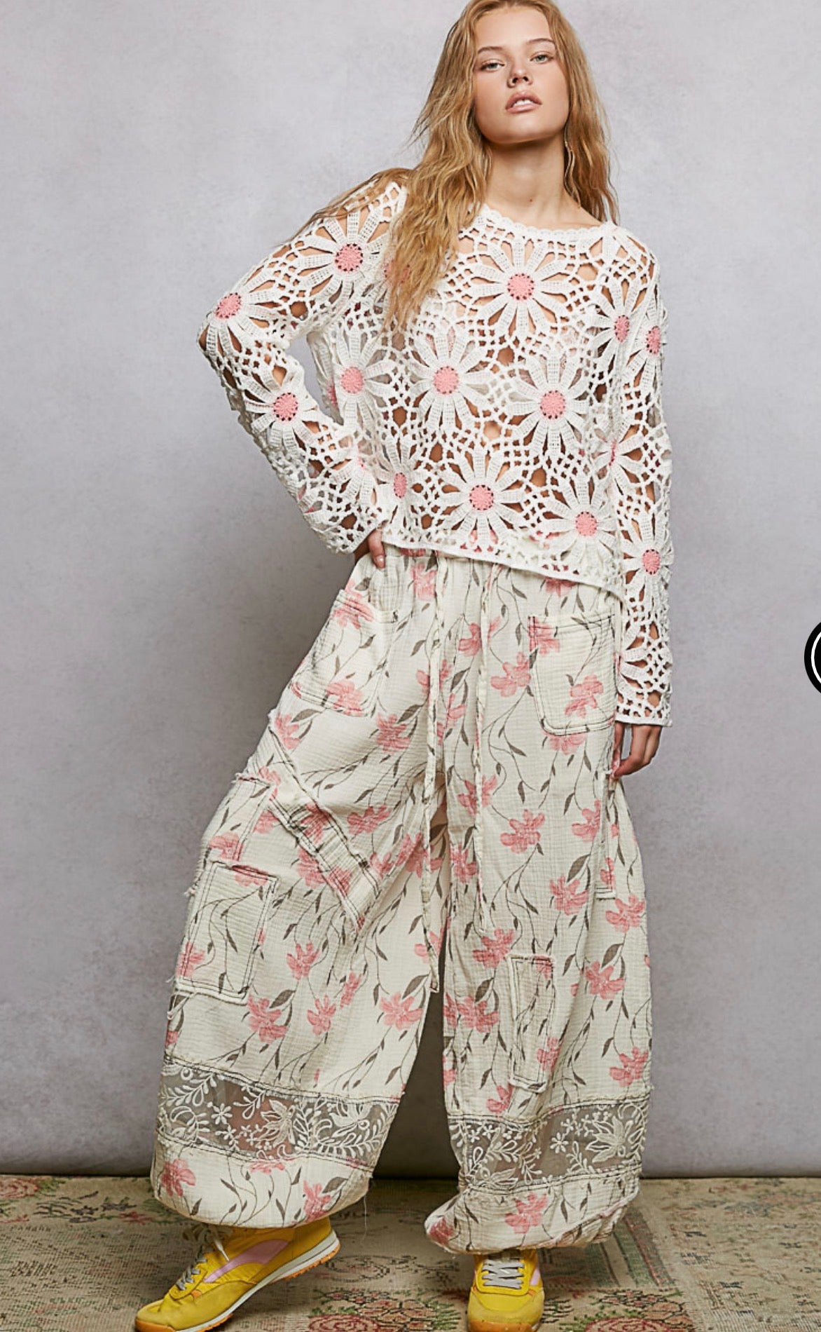 POL VINTAGE FLORAL PANTS