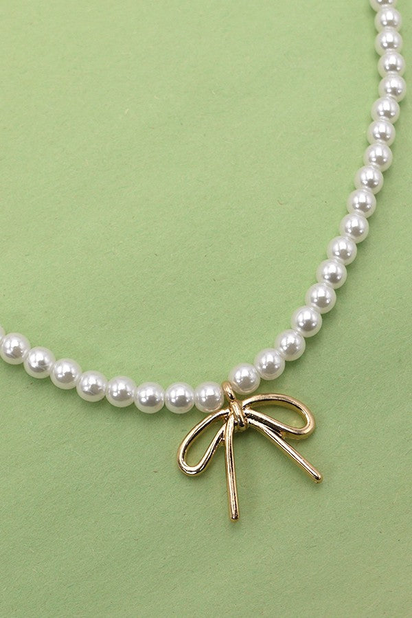 Bow Pearl Necklace