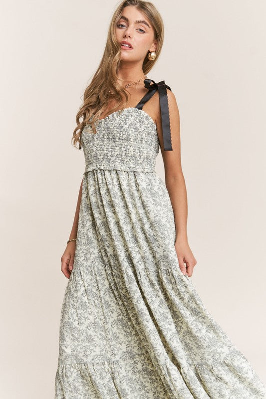 Vintage Empire Neckline