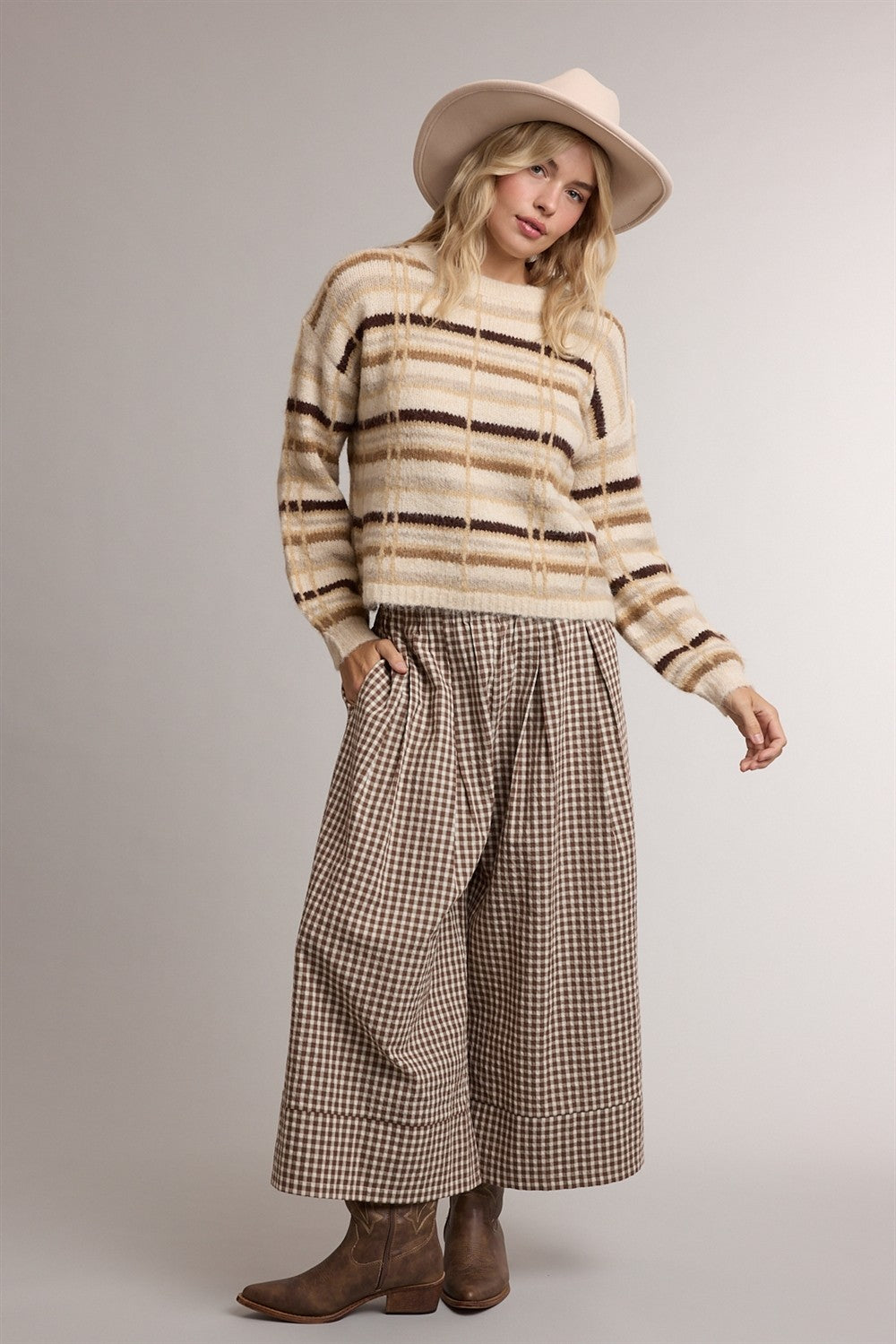 Wide Leg Gingham Pants