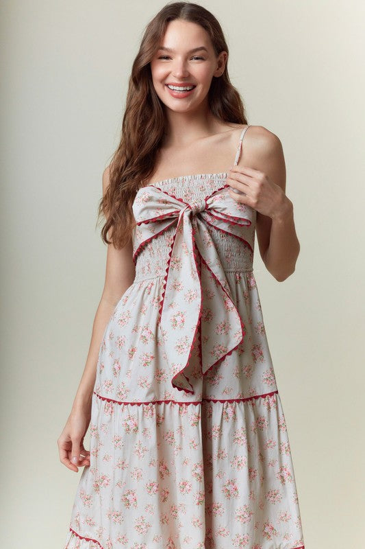 Vestido de popelina con lazo delantero