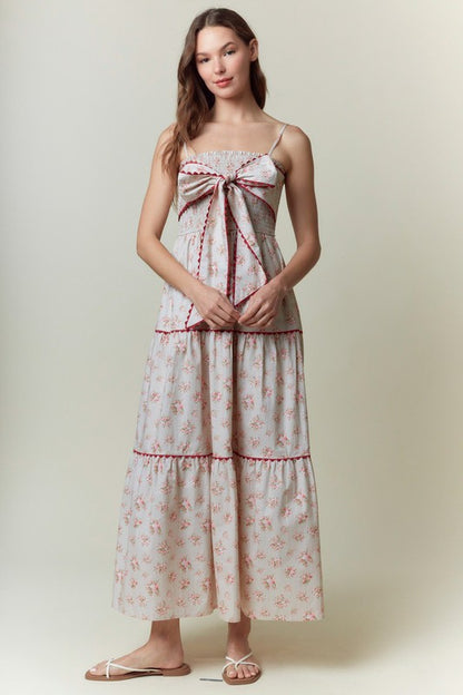 Vestido de popelina con lazo delantero