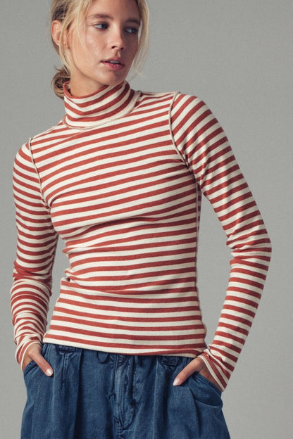 STRIPE MOCK-NECK-Rust