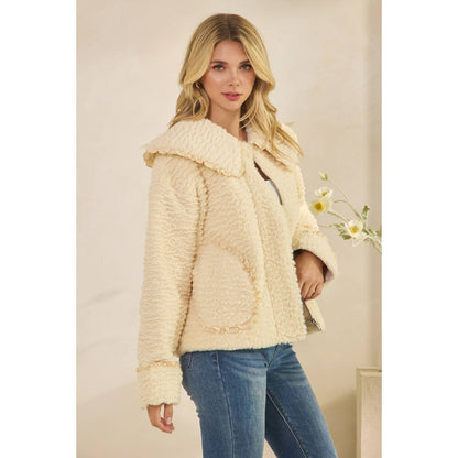 Sherpa Peterpan Collar