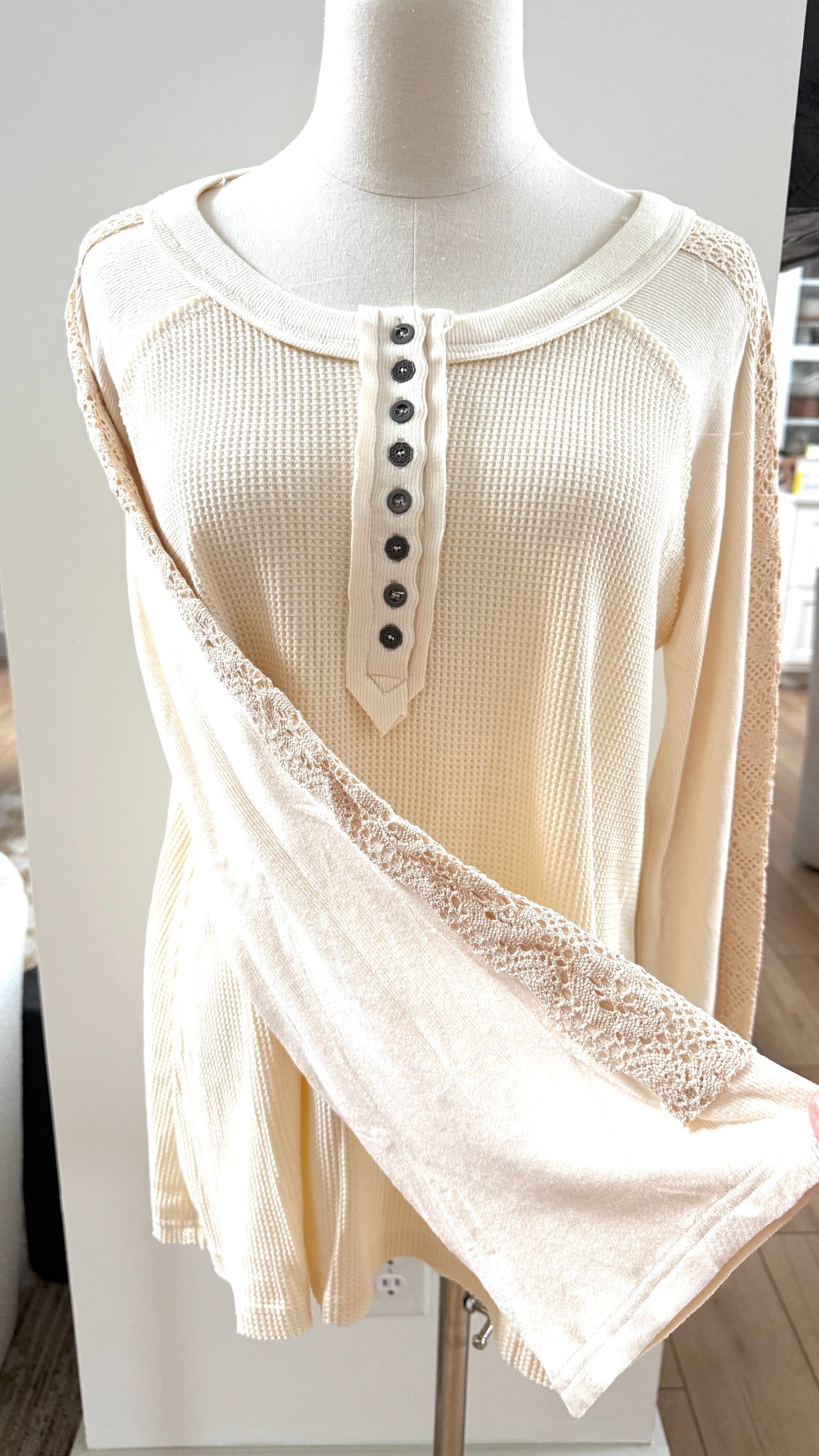 POL Thermal Button Down