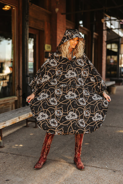 Paluxy Poncho Buck Off