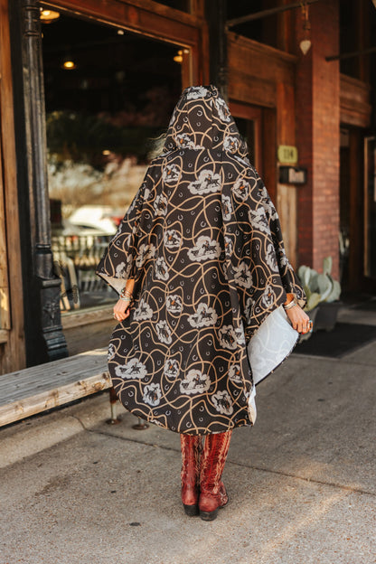 Paluxy Poncho Buck Off