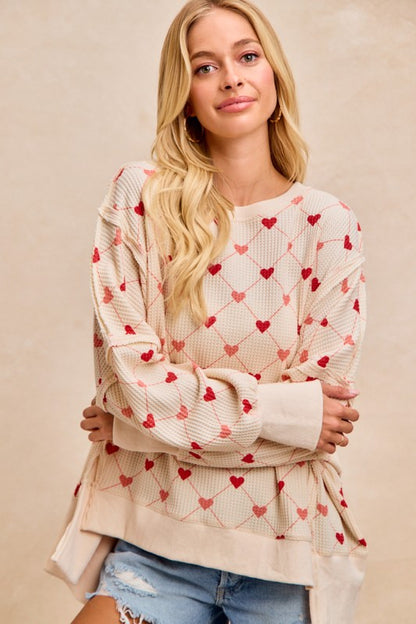 HEART PRINT SWEATSHIRT