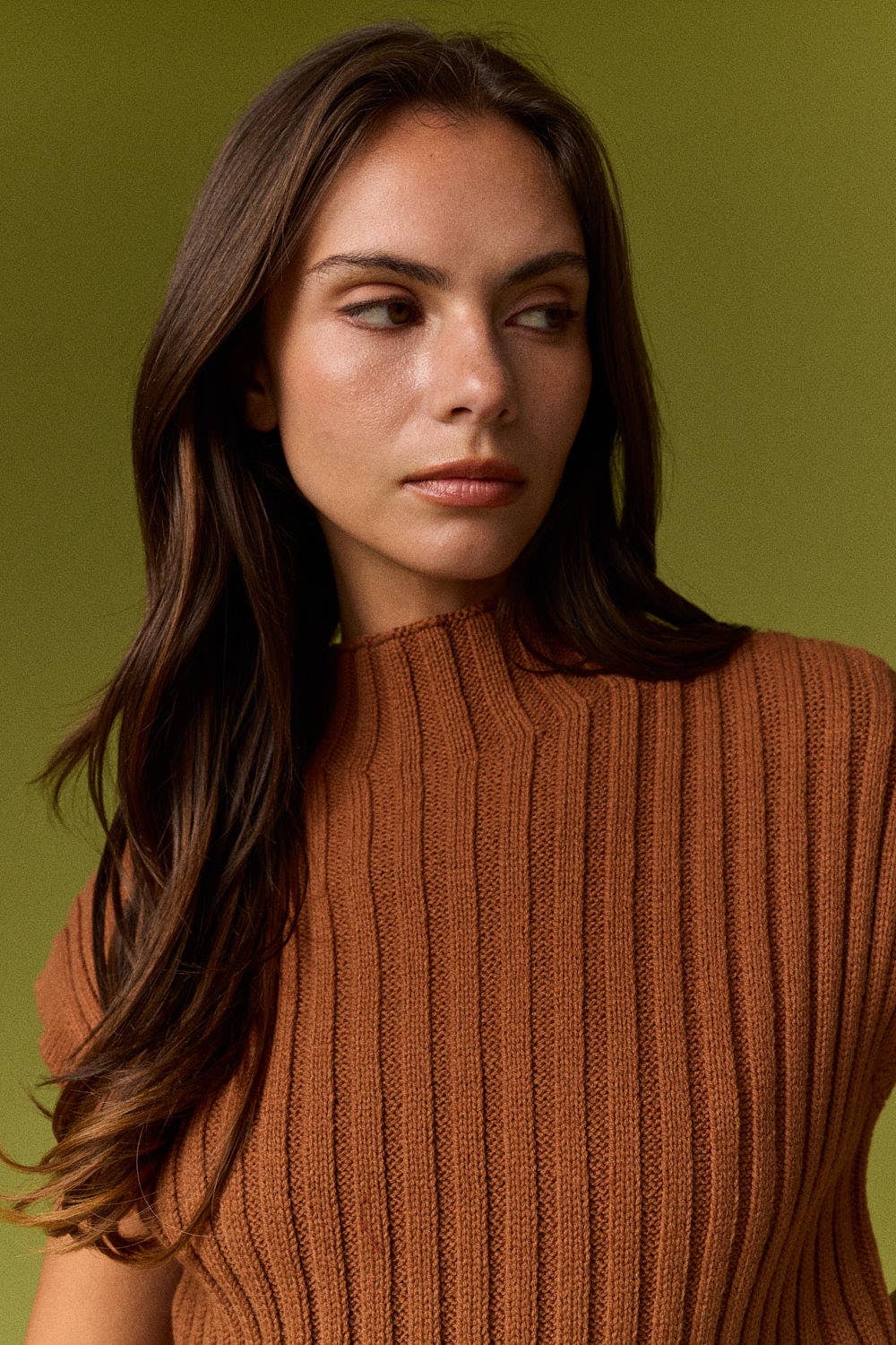Rory Sleeveless Mockneck