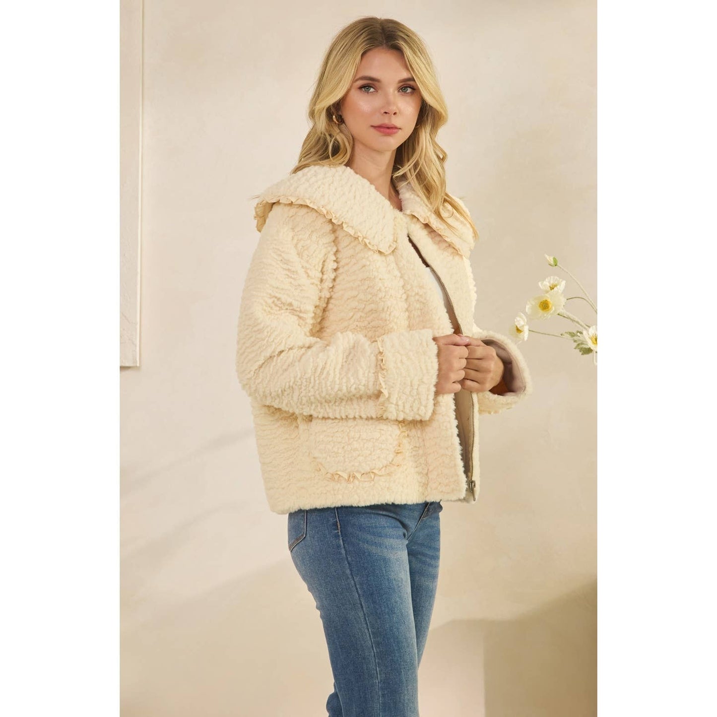 Sherpa Peterpan Collar