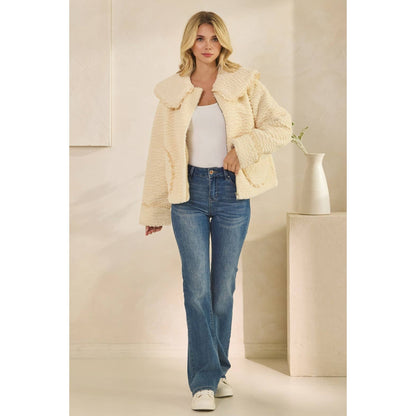 Sherpa Peterpan Collar